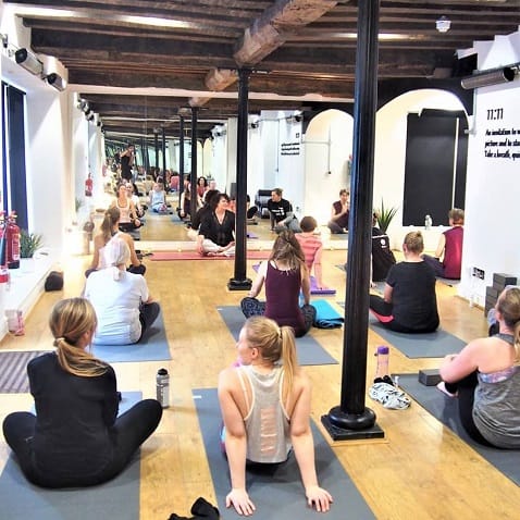 Effektive Heizung für Heißes Yoga-studios