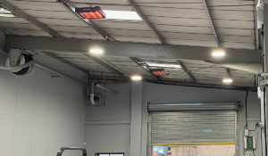 Vulcan-Heizung in großer Werkstatt bei Kubota UK