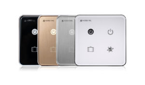 Die Vier-Szenen-Steuerung ist in vier Farben erhältlich: Schwarz, Gold, Silber oder Weiß