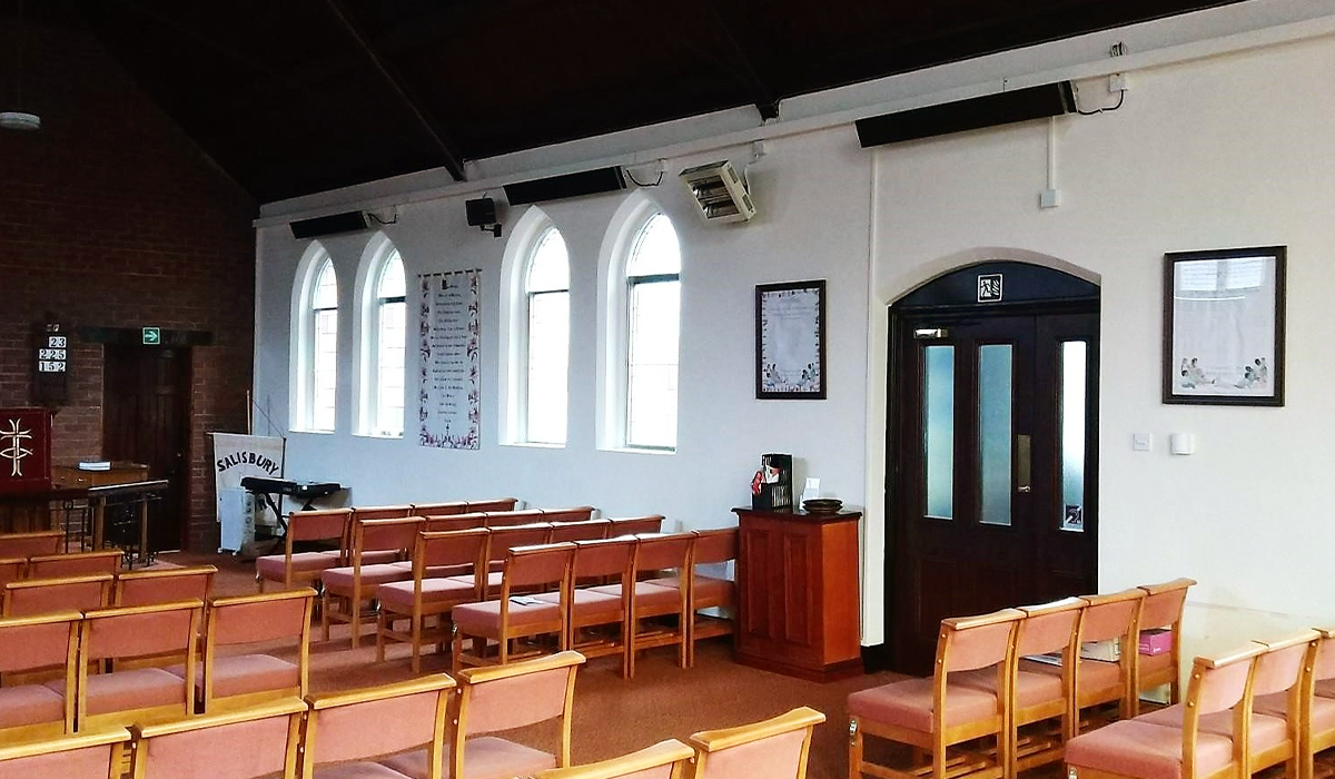 Salisbury Kirche Summits