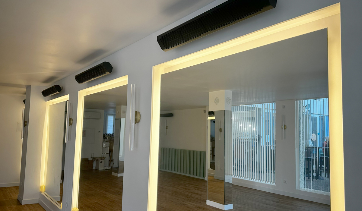 Aspect XL-Heizgeräte in einem Pariser Hot-Yoga-Studio installiert