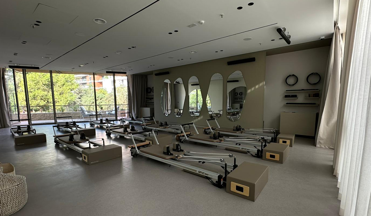 Aspekt im Pariser Hot-Yoga-Studio