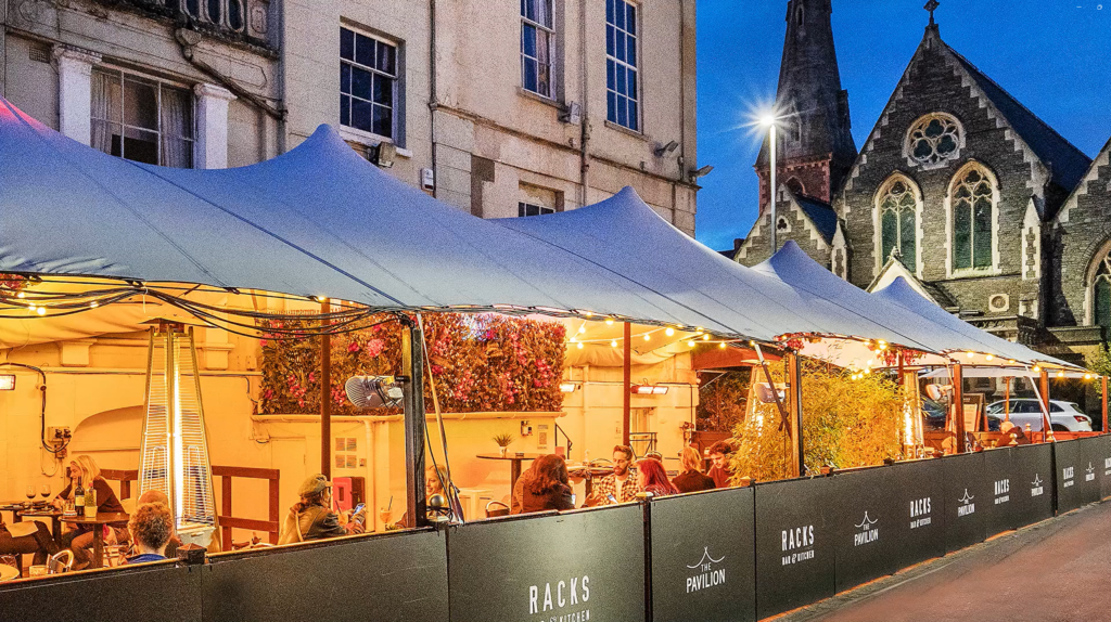 Infrarotheizung für Kneipen, Cafés, Hotels und Restaurants