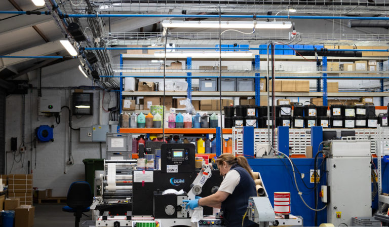 Nachhaltige Zonenheizung für die Fabrik des Label Centre