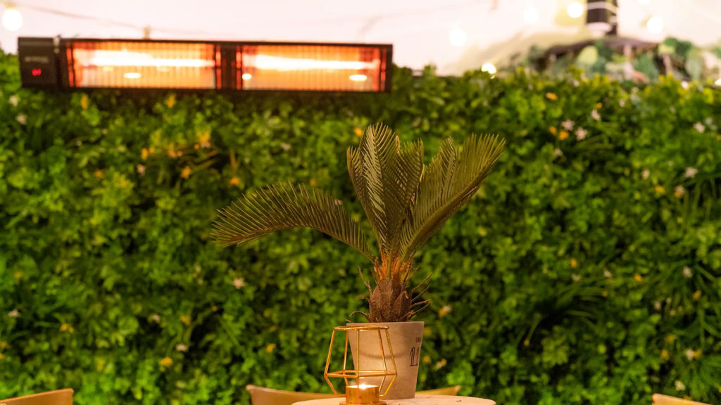 Wandmontierte Terrassenheizungen